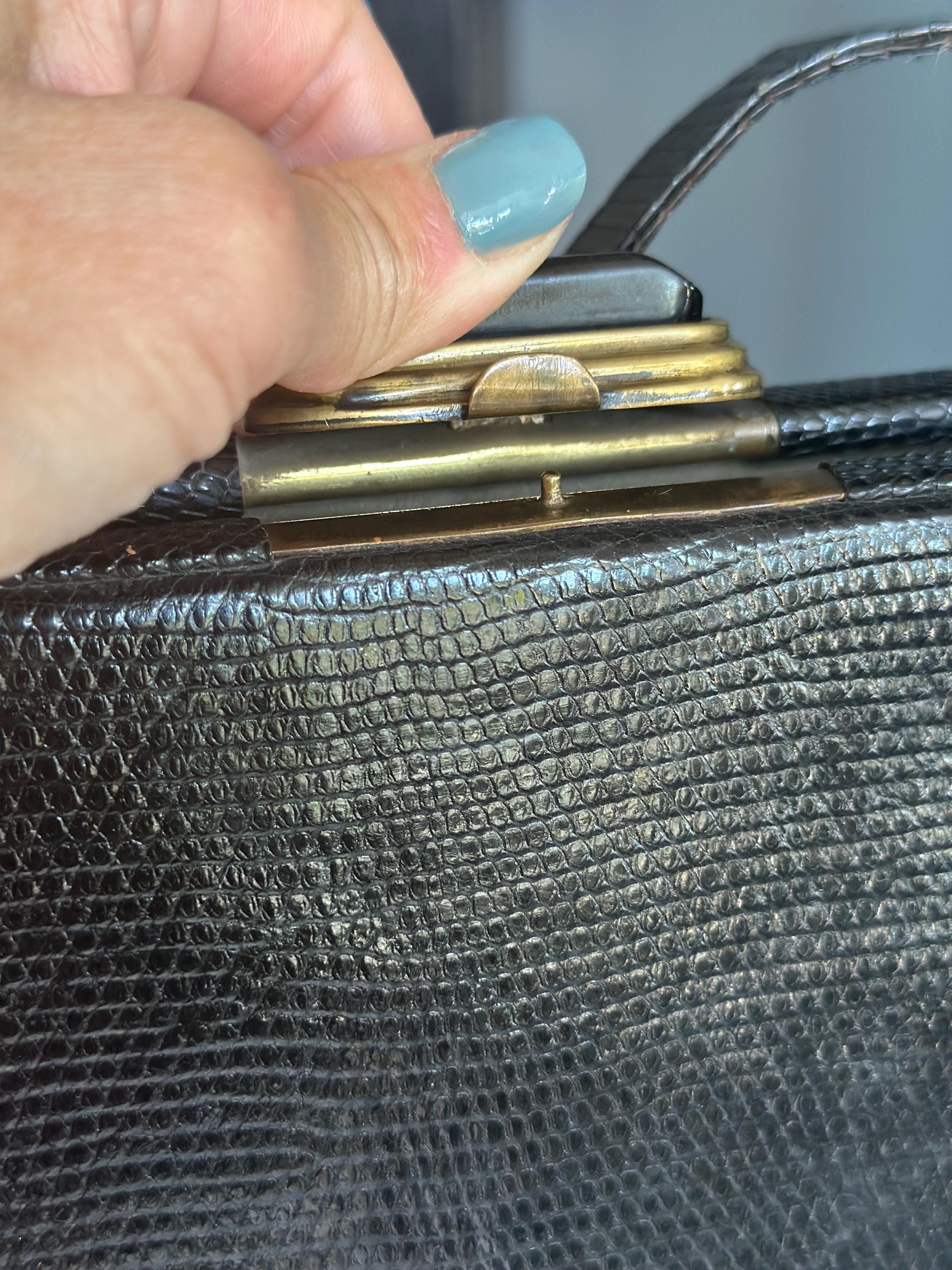 1930s Black lizard skin handbag