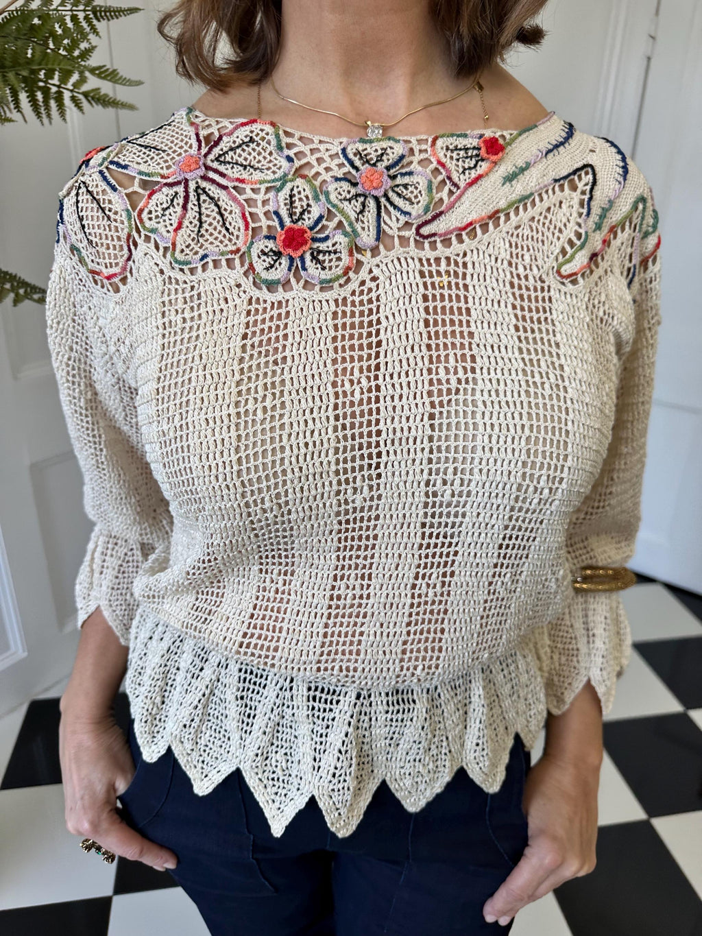 Vintage 1970 hand crochet floral lace blouse