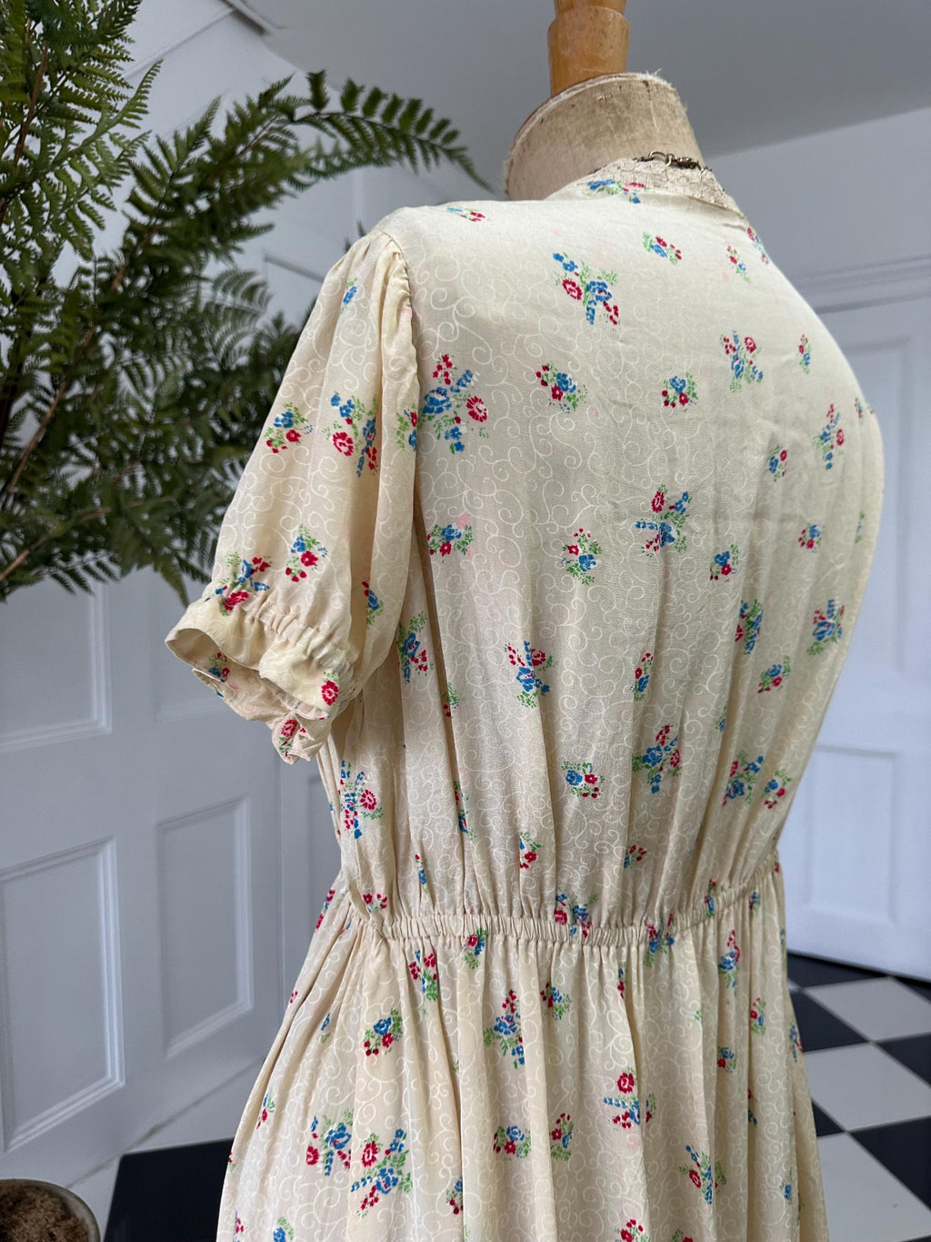 Vintage 1940s Silk Dress with Tiny Floral Details