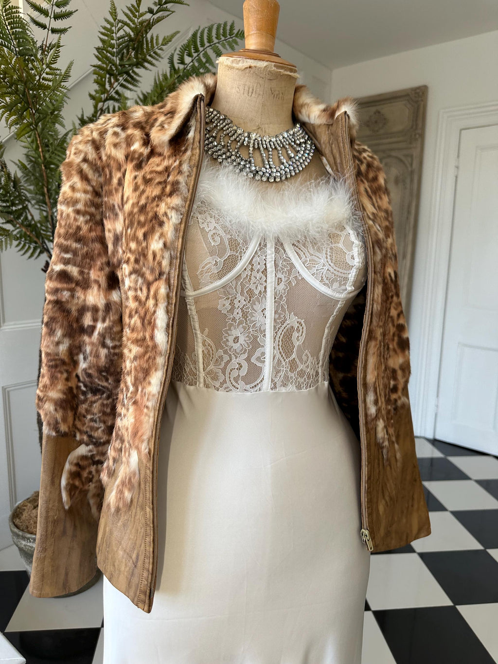 Vintage 70s Bensia jacket spotted fur trim boho hippie western zip jacket