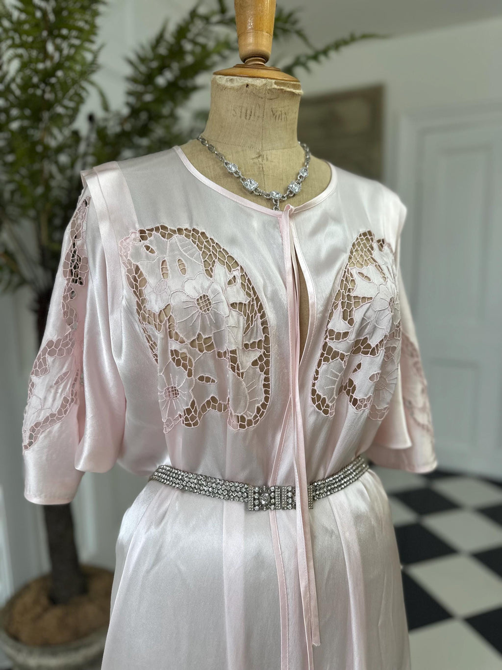 1970s Pink Satin dressing gown with Cutout Lace Loungewear