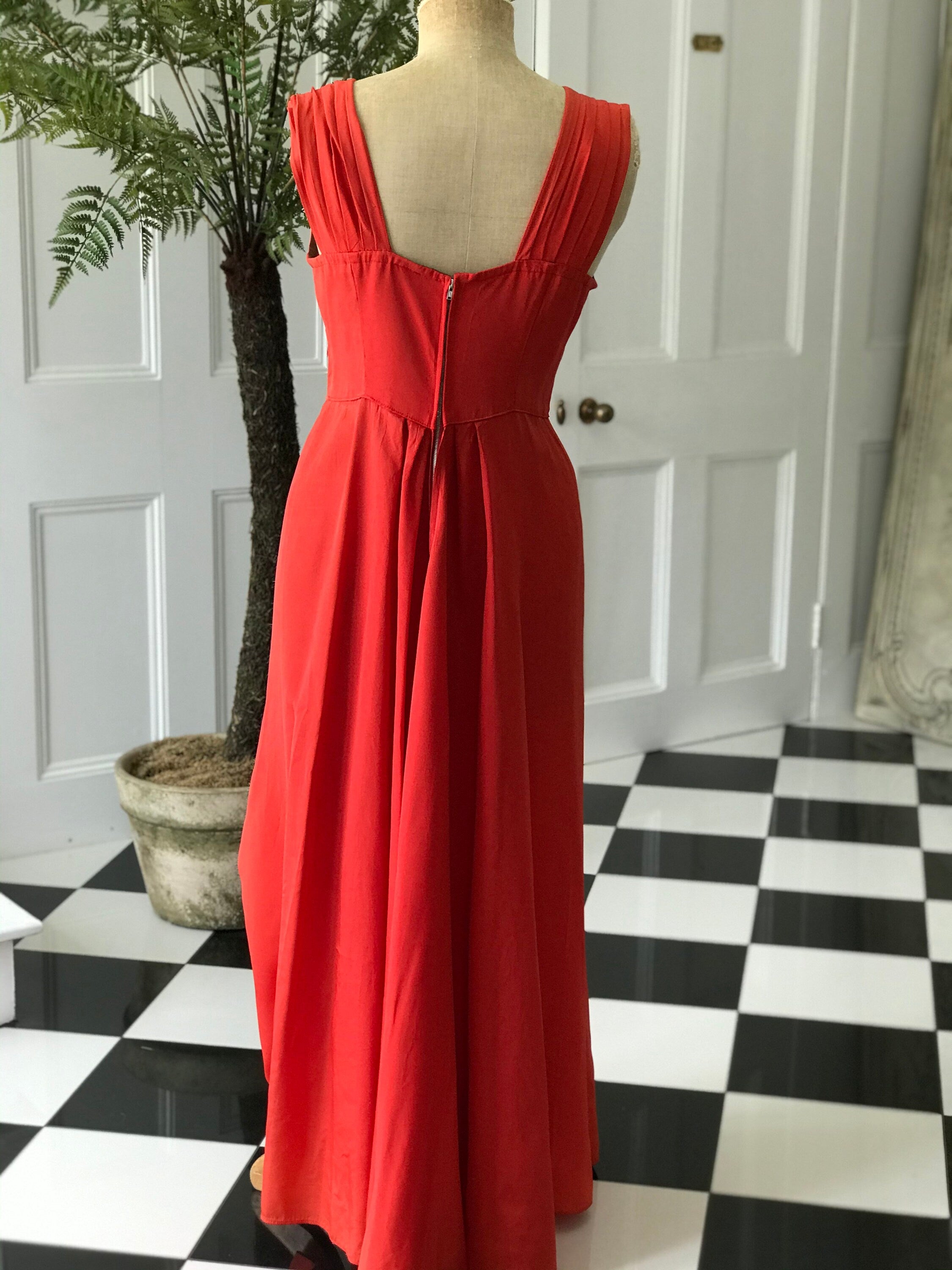 1940s Red Taffeta Evening Dress: Sequin Old Hollywood Gown (UK 12/14)