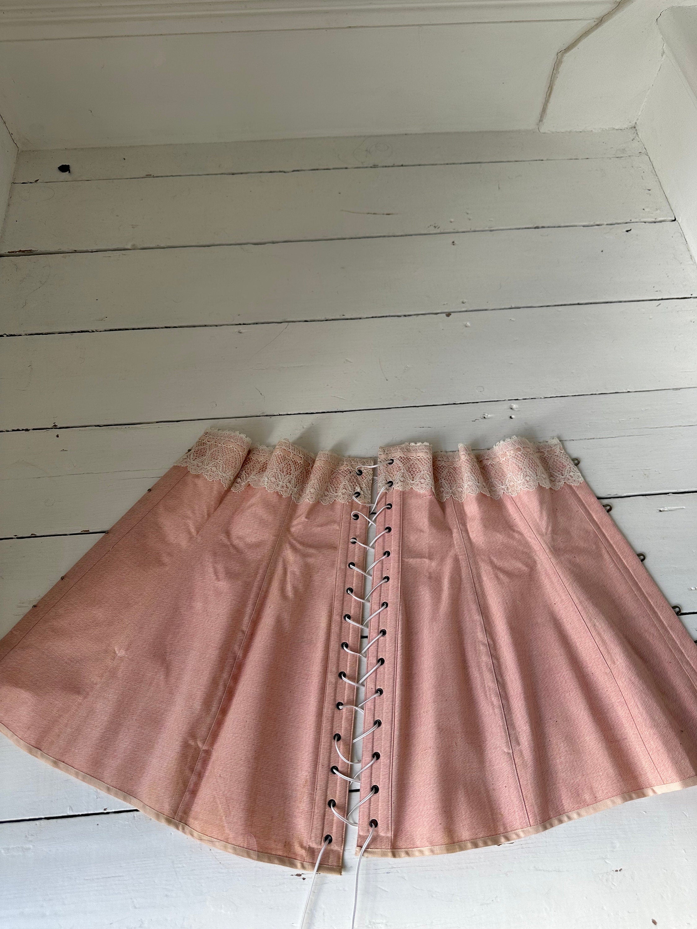 Antique Victorian  Edwardian pink corset in its original box (dead stock)