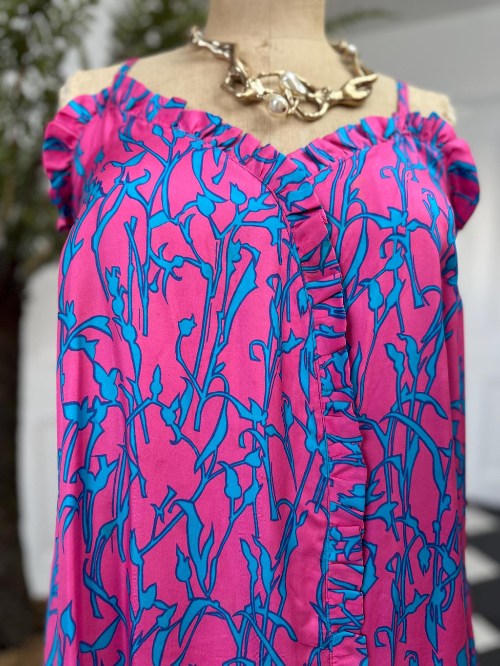 1970s Vintage silk spaghetti summer dress in hot pink and turquoise