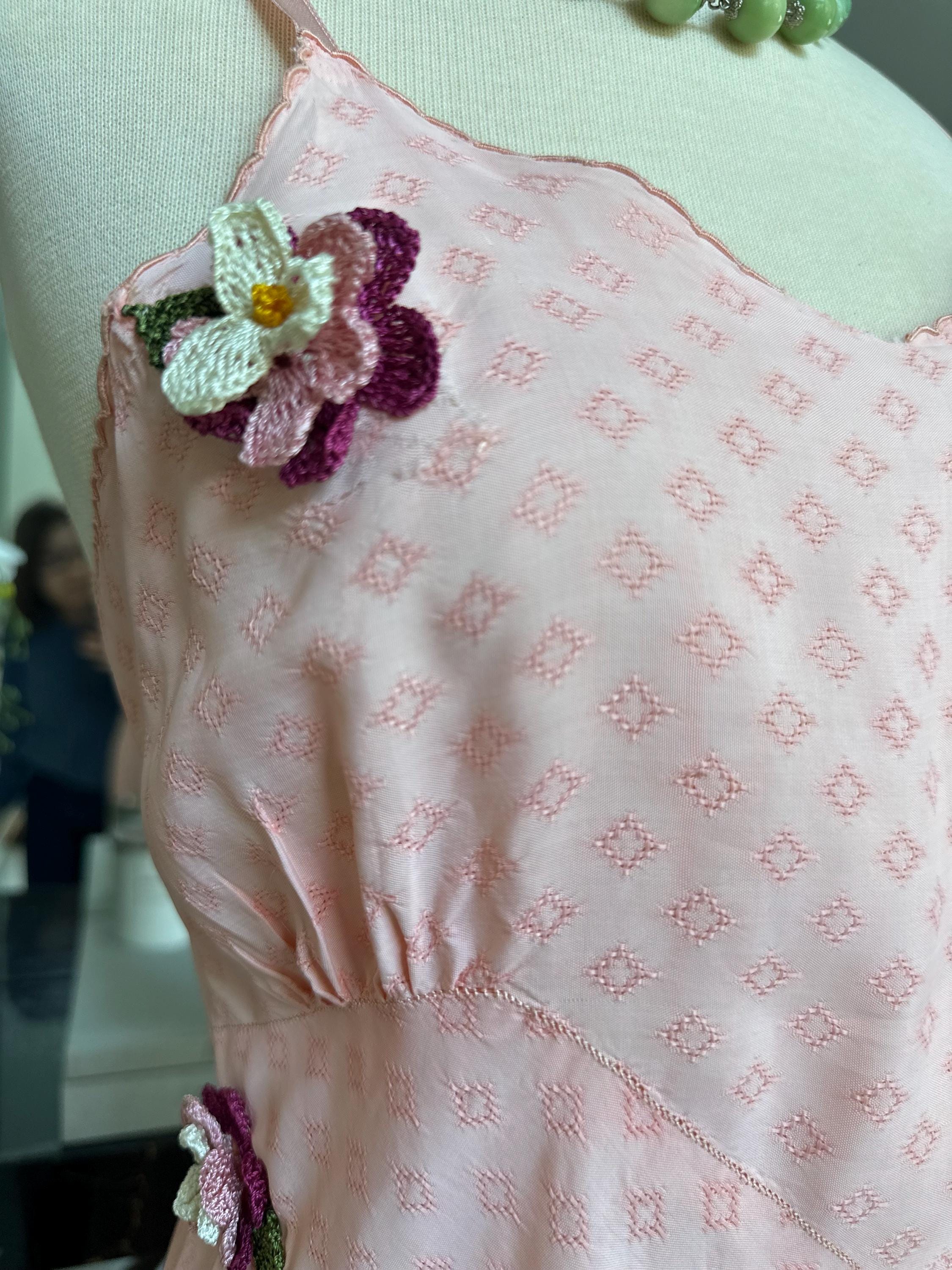 1930s Dreamy Pink Silk Slip Dress – 3D crochet Rosettes