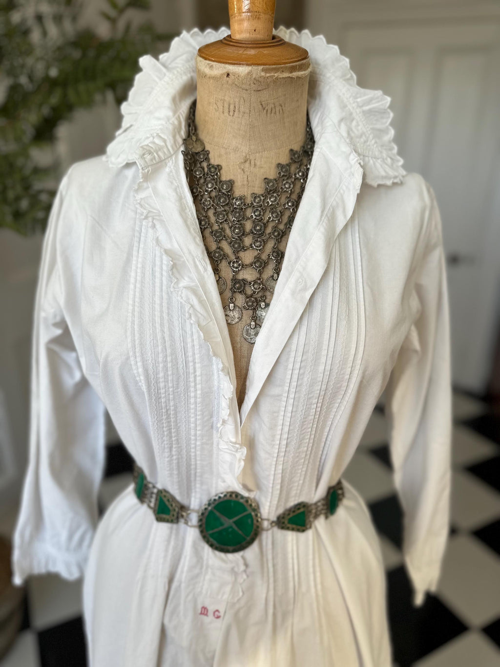 Victorian Edwardian long night shirt dress with large collar and monogram of MG