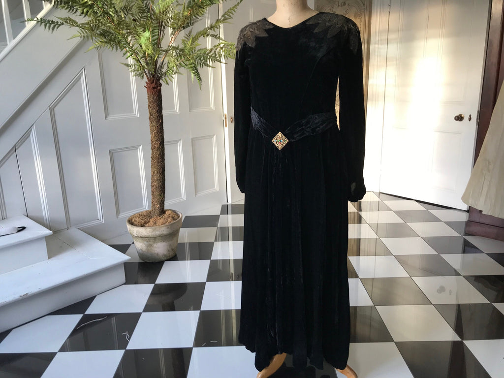 1930s 1940s old Hollywood black silk velvet dress with sequin shoulders details