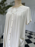 Vintage 1950s Cream Silk Housecoat with Hand Embroidery