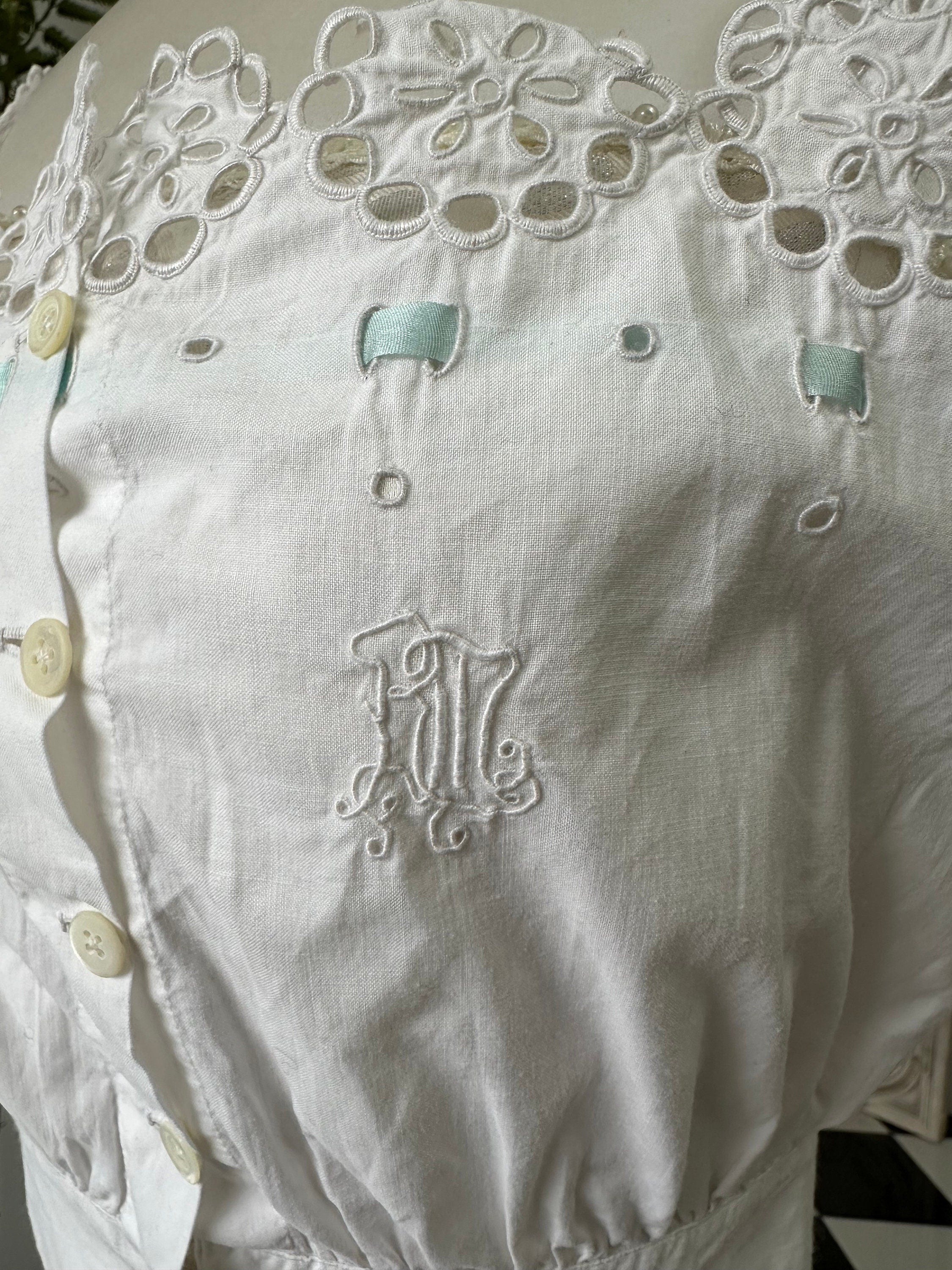 Victorian  Edwardian  white cotton camisole corset cover