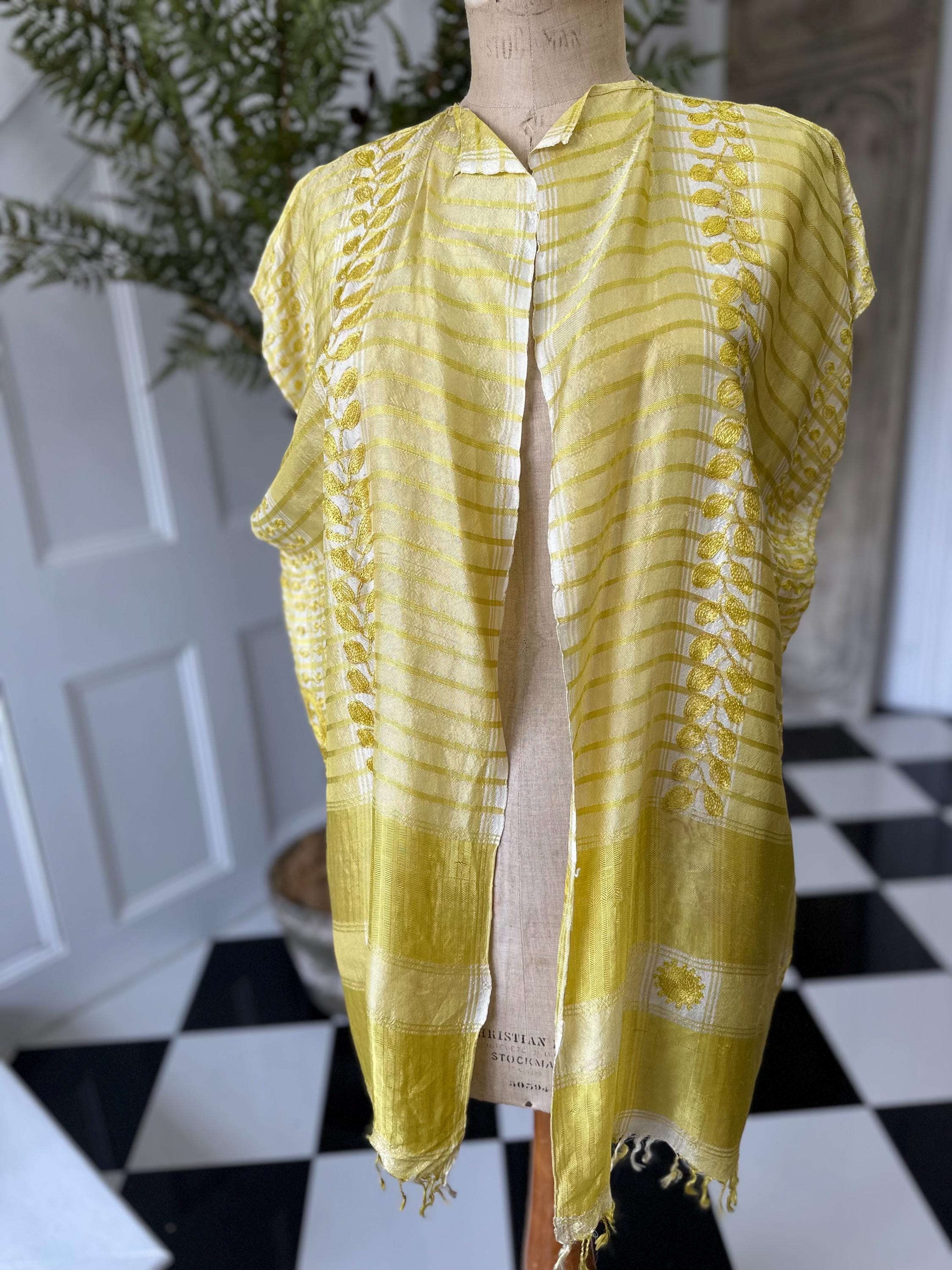1970s Silk Suzani embroidery kimono open front waistcoat