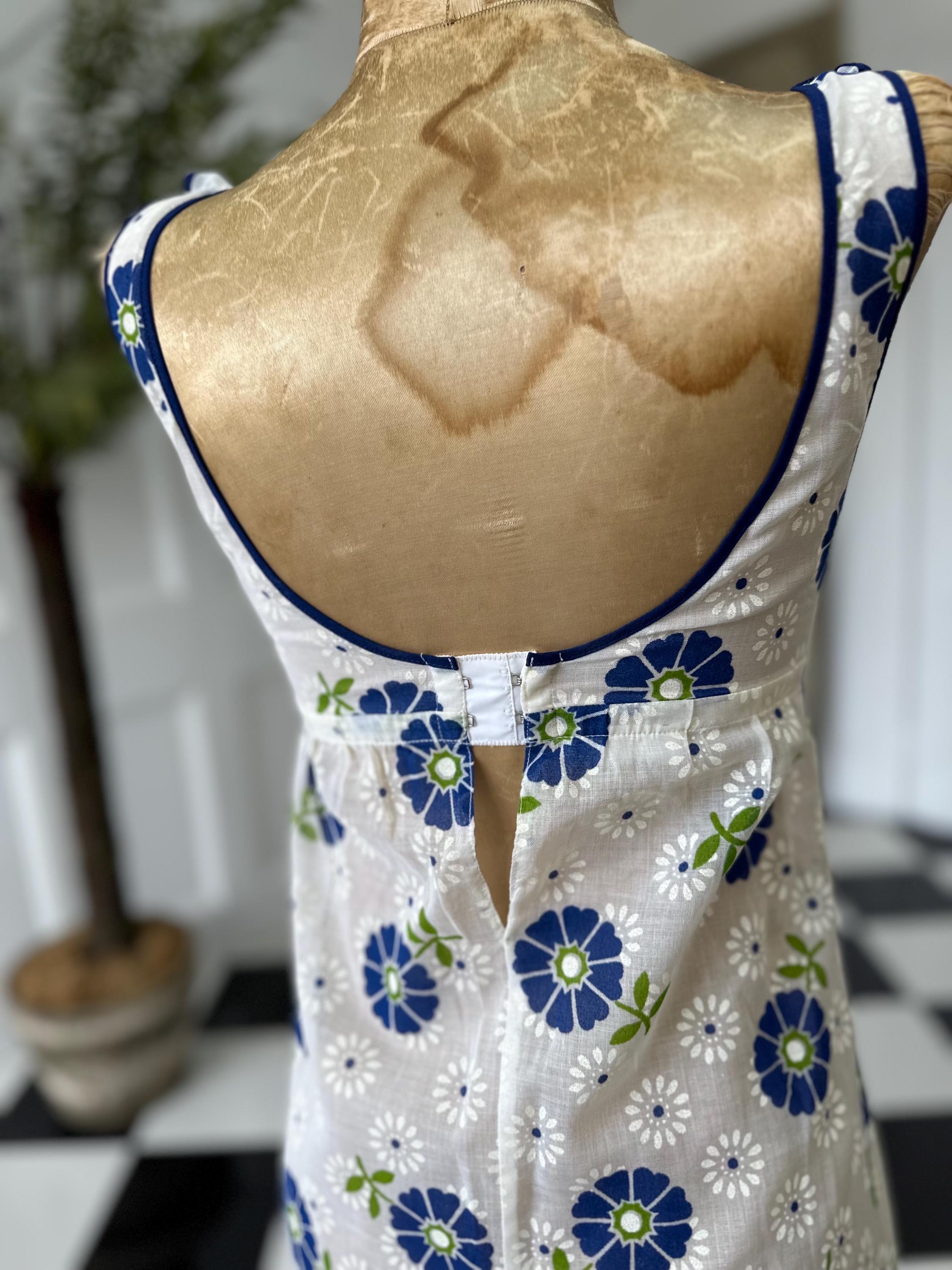 1970s floral Maxi dress unworn