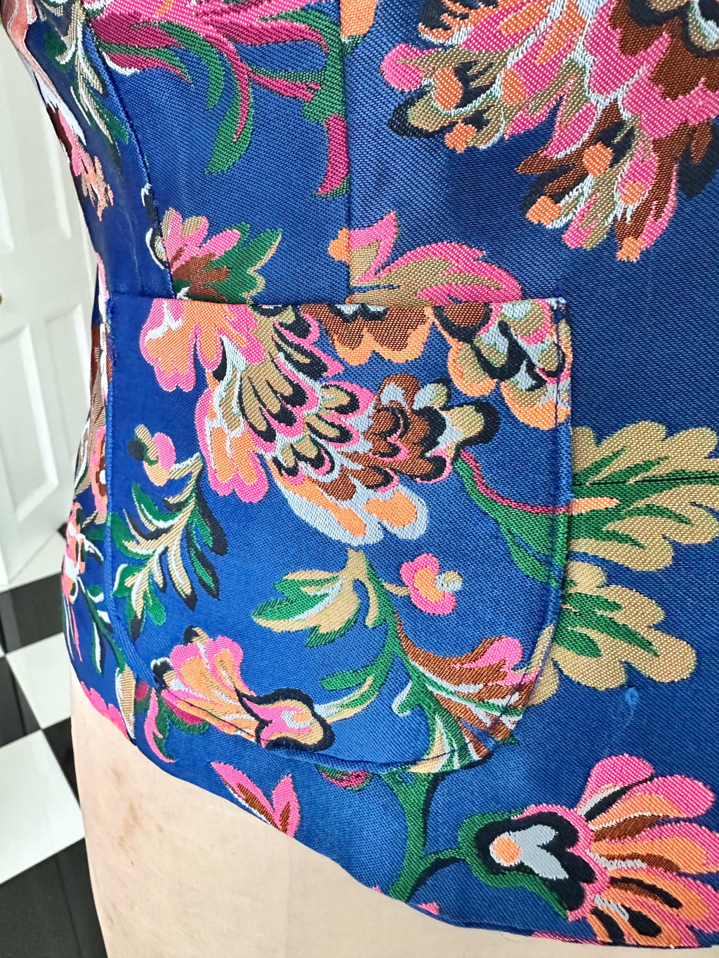 Vintage 1980s early 1990s vibrant cocktail blazer jacket